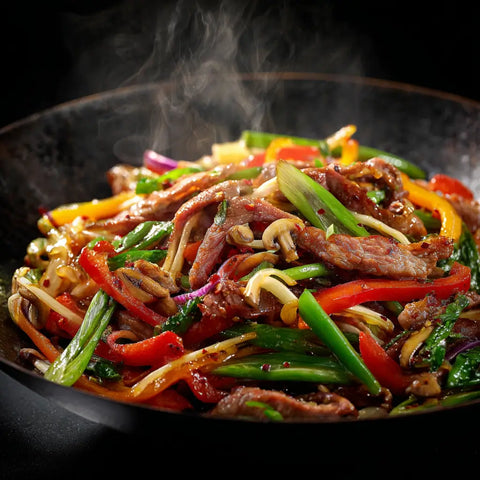 «Karotten und Erbsen mit Rinds Chop Suey» von VitaFresh, angerichtet.