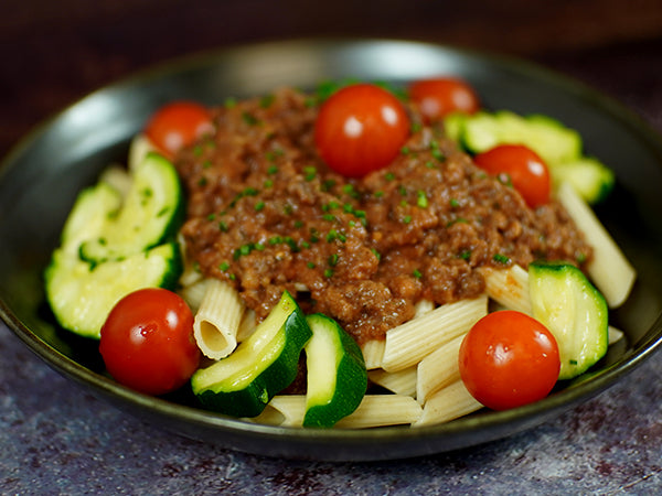 Vollkornspiralen an Bolognese und Gemüsevariation