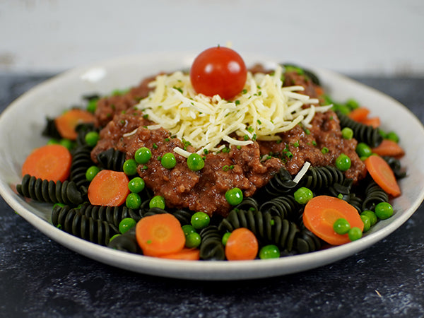 Spiru-Pasta an Bolognese, Gemüse und Käse 2