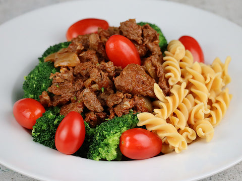 Bangkok-Beef mit Fusilli und Gemüse