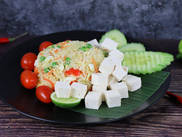 Tofu auf gebratenem Reis