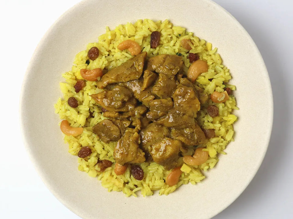 Ananas-Reis mit Satay-Ragout