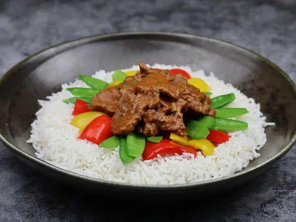 Rinds-Vitanoff mit Basmati und Gemüse