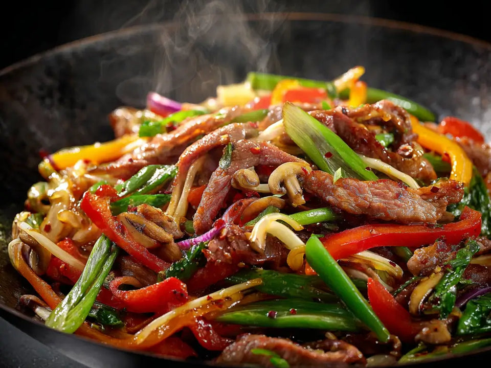 «Karotten und Erbsen mit Rinds Chop Suey» von VitaFresh, angerichtet.