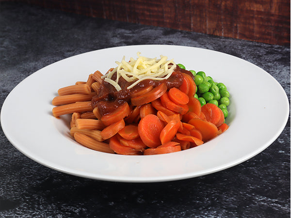 Fusilli an Tomatensauce, Gemüse und Käse 1